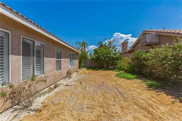 37851 Hollister Drive, Palm Desert, California 92211