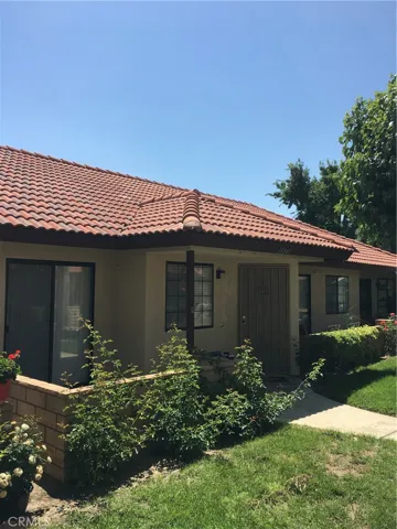 19225 Elm Drive, Apple Valley, California 92308