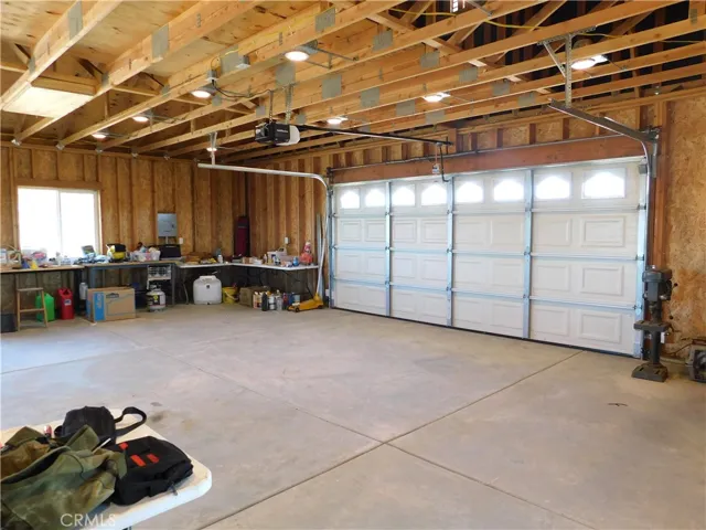9533 Vista Road, California City, California 93505