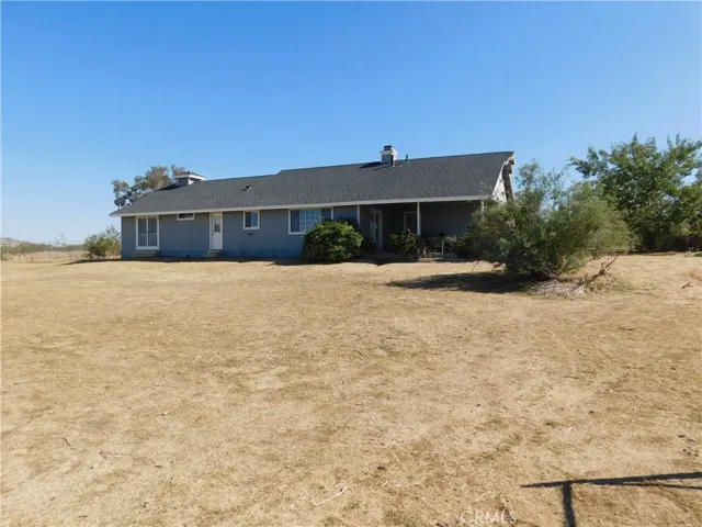 9533 Vista Road, California City, California 93505