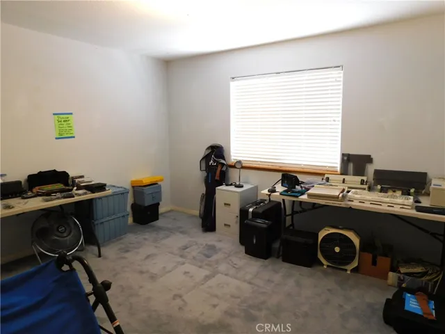 9533 Vista Road, California City, California 93505