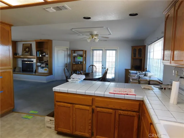 9533 Vista Road, California City, California 93505