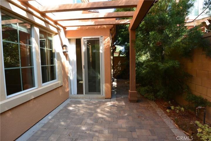 100 Bianco, Irvine, California 92618