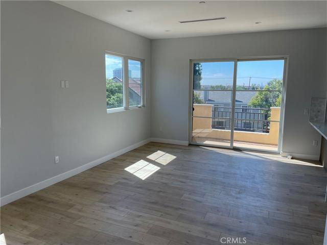 361 Myrtle Street Unit 102, Glendale, California 91203