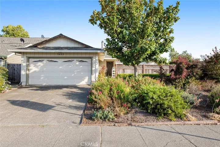 1632 Caulfield Lane, Petaluma, California 94954