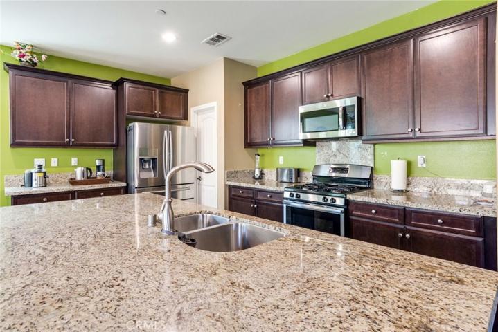 15340 Sugar Cane Lane, Fontana, California 92336