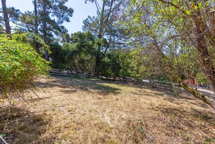 151 Sueno Camino, La Honda, California 94020
