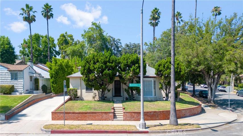 1253 E Washington Boulevard, Pasadena, California 91104