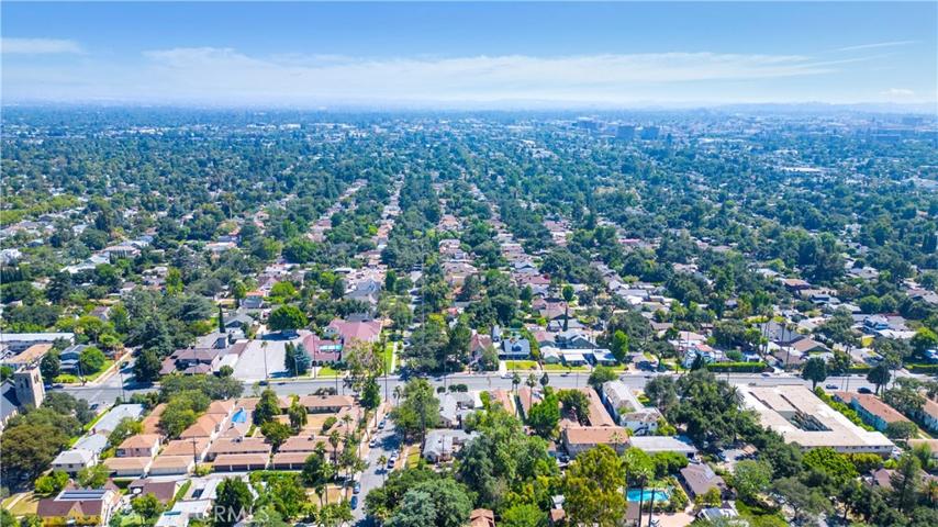 1253 E Washington Boulevard, Pasadena, California 91104