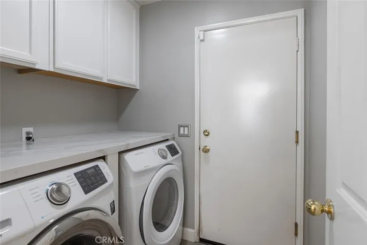 23507 Wheaton Court, Valencia, California 91354