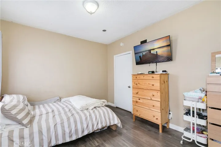 1675 E 113th Street, Los Angeles, California 90059