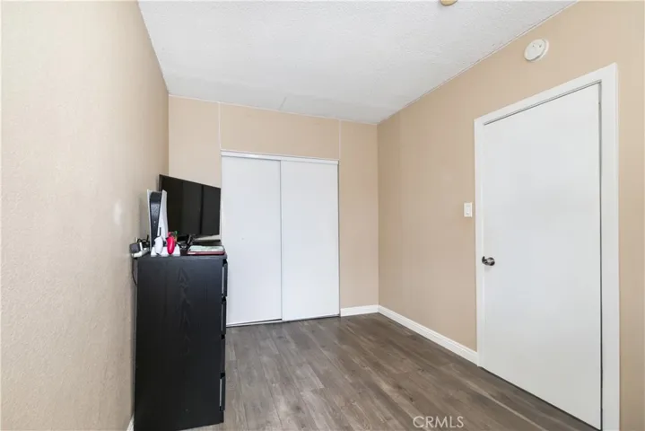 1675 E 113th Street, Los Angeles, California 90059