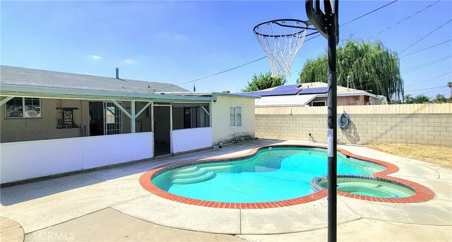 Pool 1
