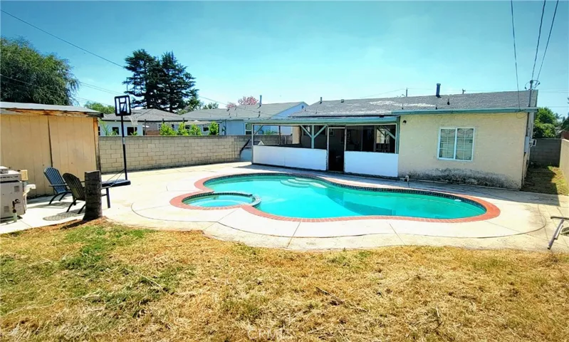 Pool 2