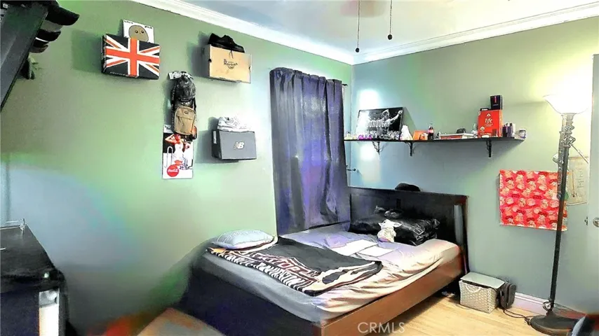 Bedroom !