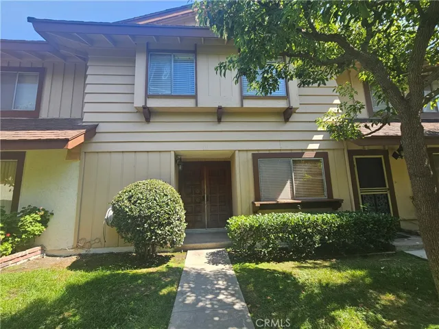 11000 Woodruff Avenue Unit 11, Downey, California 90241