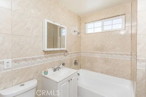 1450 Peterson Avenue, Long Beach, California 90813