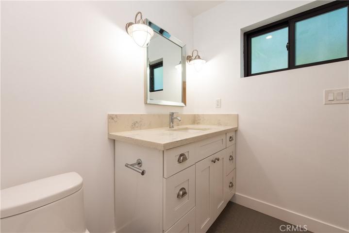7900 Naylor Avenue, Los Angeles, California 90045
