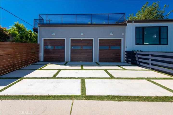 7900 Naylor Avenue, Los Angeles, California 90045