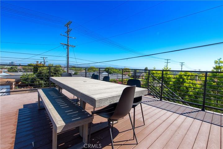 7900 Naylor Avenue, Los Angeles, California 90045