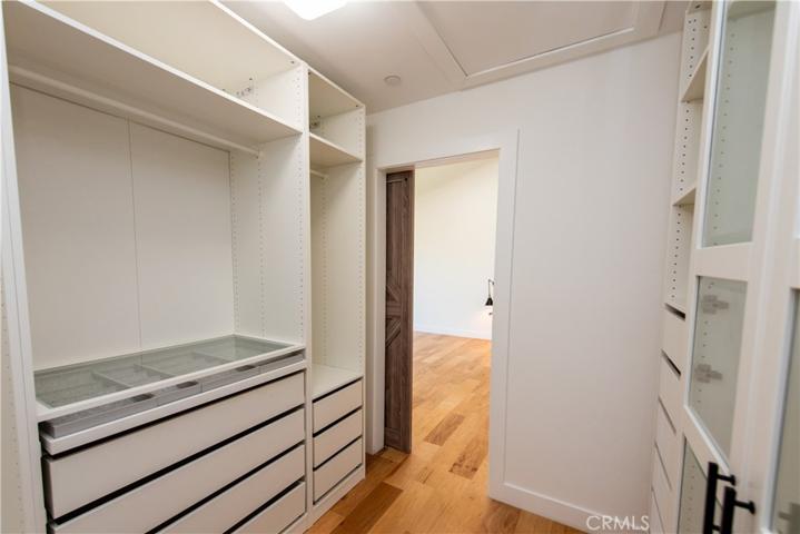 7900 Naylor Avenue, Los Angeles, California 90045