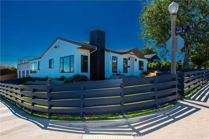 7900 Naylor Avenue, Los Angeles, California 90045