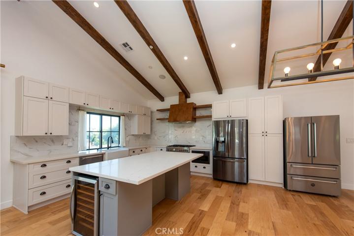 7900 Naylor Avenue, Los Angeles, California 90045