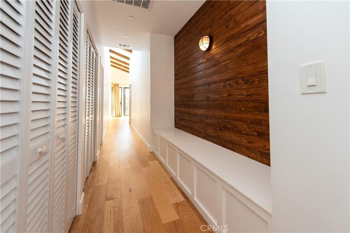 7900 Naylor Avenue, Los Angeles, California 90045