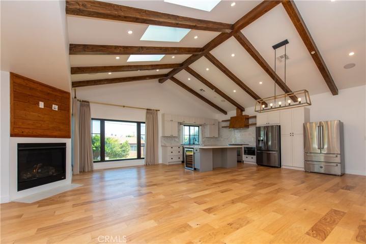 7900 Naylor Avenue, Los Angeles, California 90045