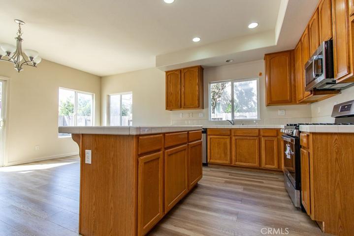 360 Jasmine Lane, Livingston, California 95334