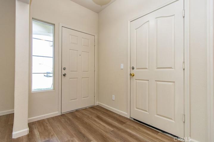 360 Jasmine Lane, Livingston, California 95334