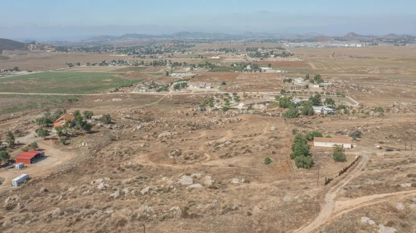 32620 Ashford Lane, Winchester, California 92596
