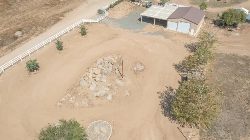 32620 Ashford Lane, Winchester, California 92596