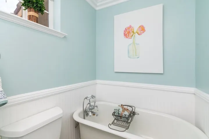 32620 Ashford Lane, Winchester, California 92596