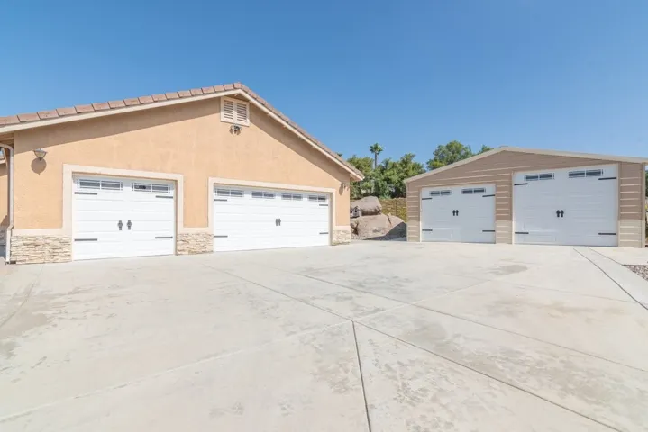 32620 Ashford Lane, Winchester, California 92596