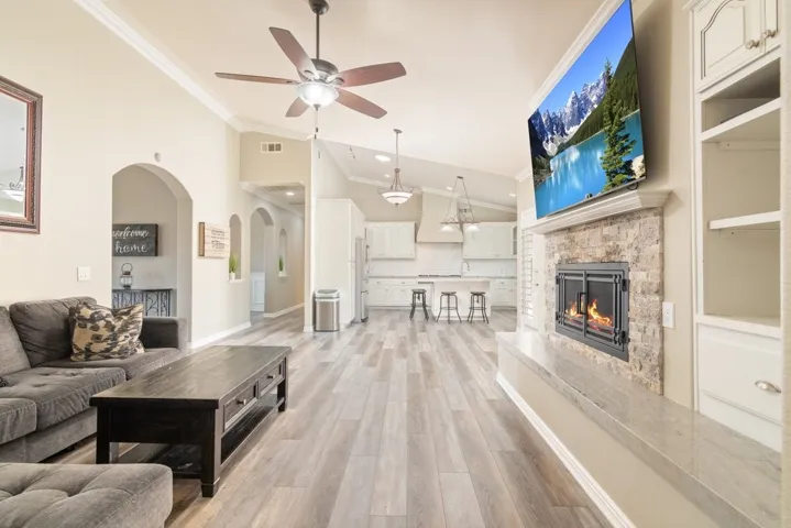 32620 Ashford Lane, Winchester, California 92596