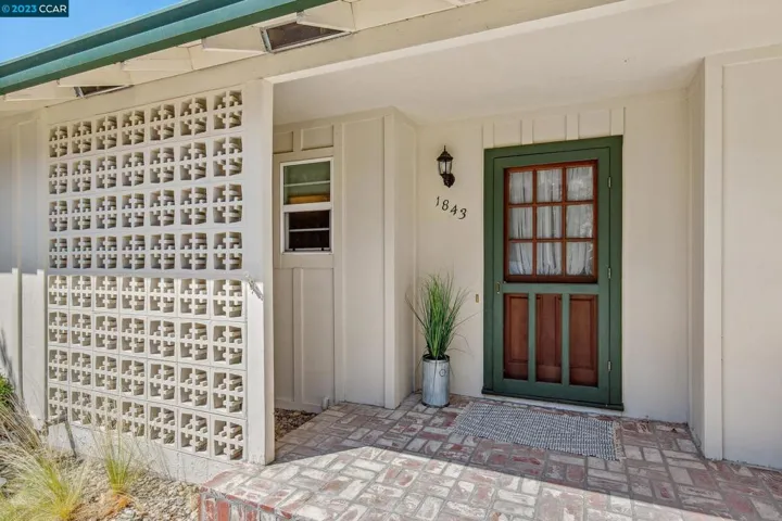 1843 Madison Ct, Concord, California 94521-1322
