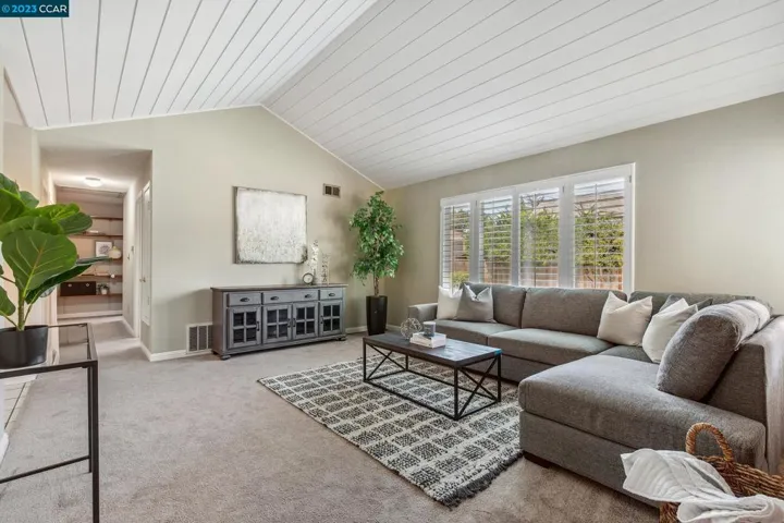 1843 Madison Ct, Concord, California 94521-1322