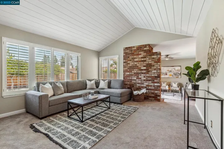 1843 Madison Ct, Concord, California 94521-1322