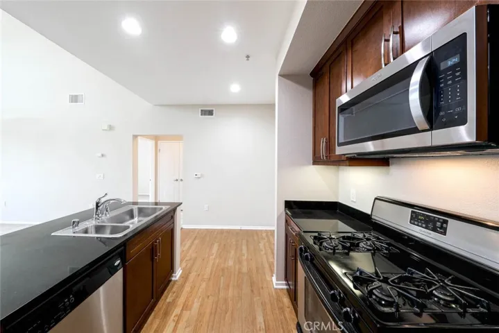 1432 Scholarship, Irvine, California 92612