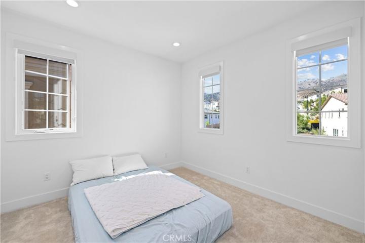 20648 Bluebird Court, Porter Ranch, California 91326