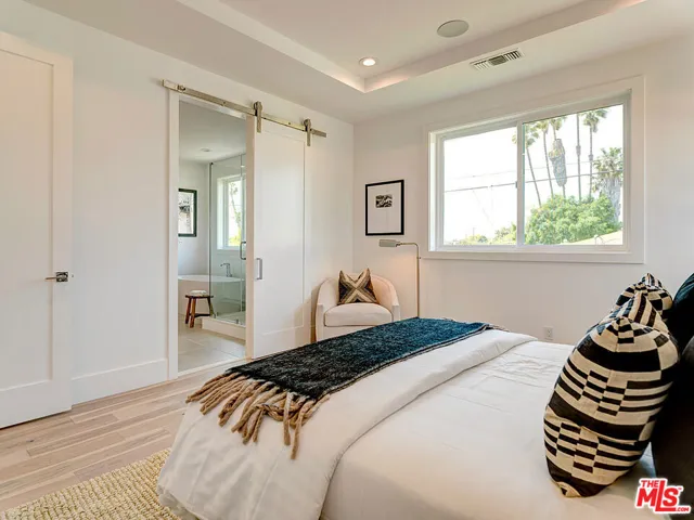 11951 Mcdonald Street, Culver City, California 90230