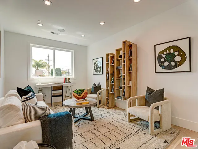 11951 Mcdonald Street, Culver City, California 90230