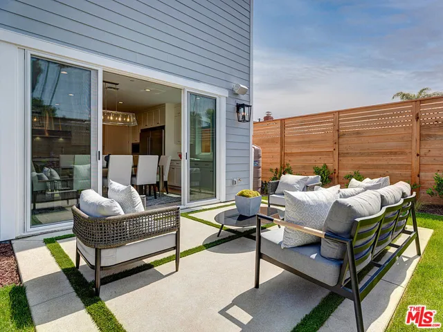 11951 Mcdonald Street, Culver City, California 90230