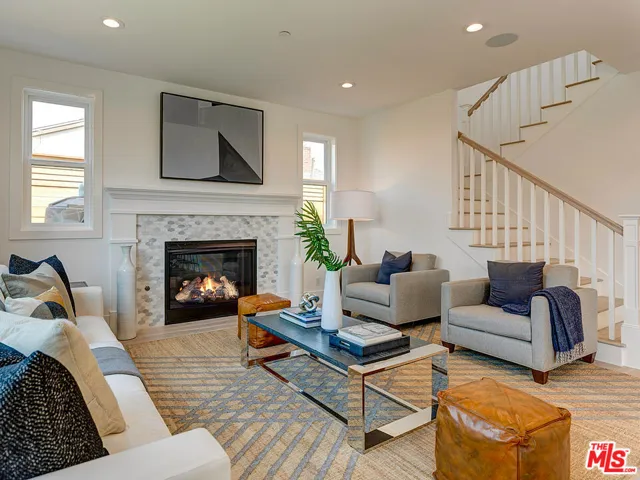 11951 Mcdonald Street, Culver City, California 90230