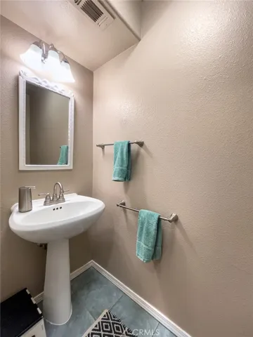819 Lawrence Drive, San Luis Obispo, California 93401