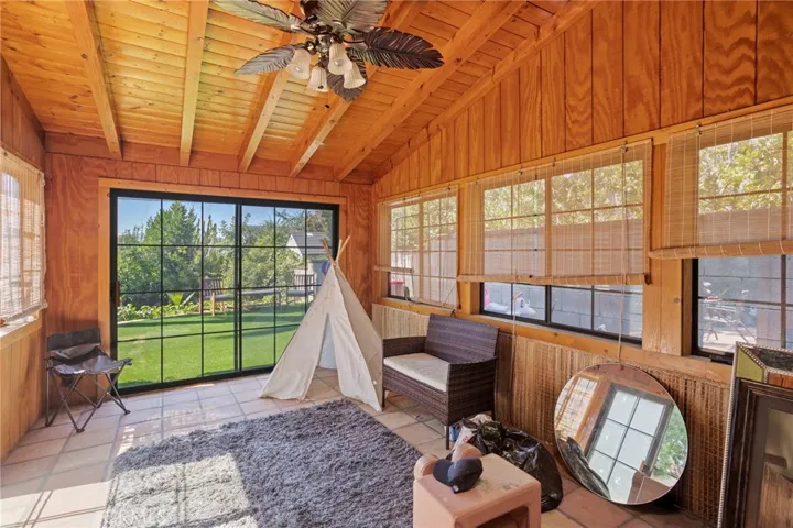 Bonus room