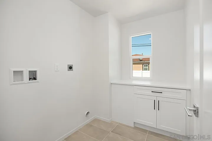 5267 Trinidad Way, San Diego, California 92114