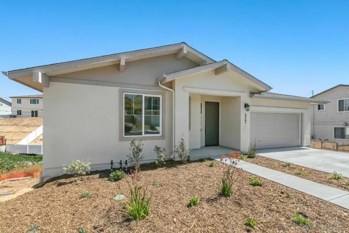5267 Trinidad Way, San Diego, California 92114
