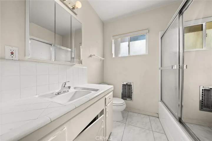 144 E Loma Alta Drive, Altadena, California 91001
